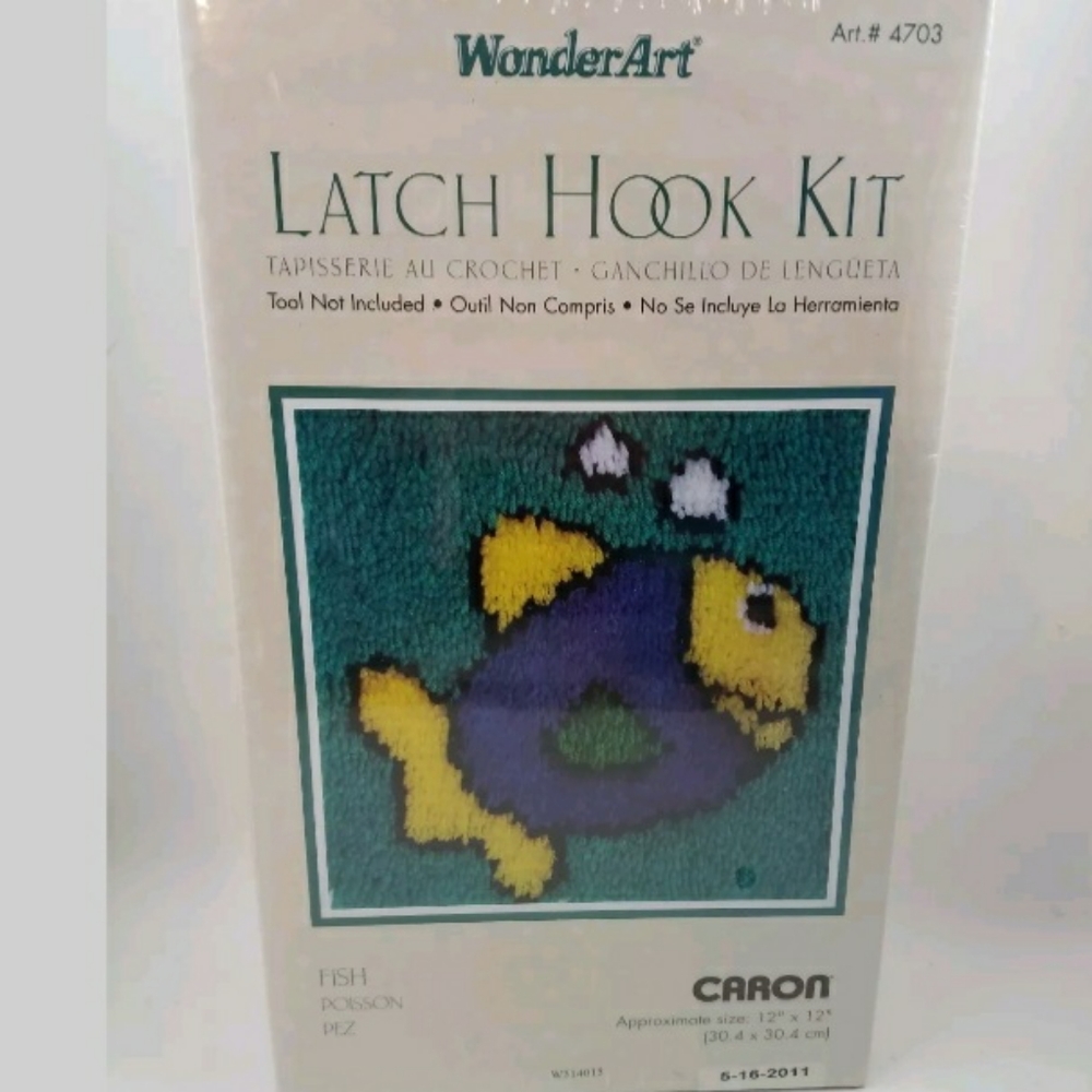 Nautical Fish Latchhook Art Kit - Picture 2 of 8